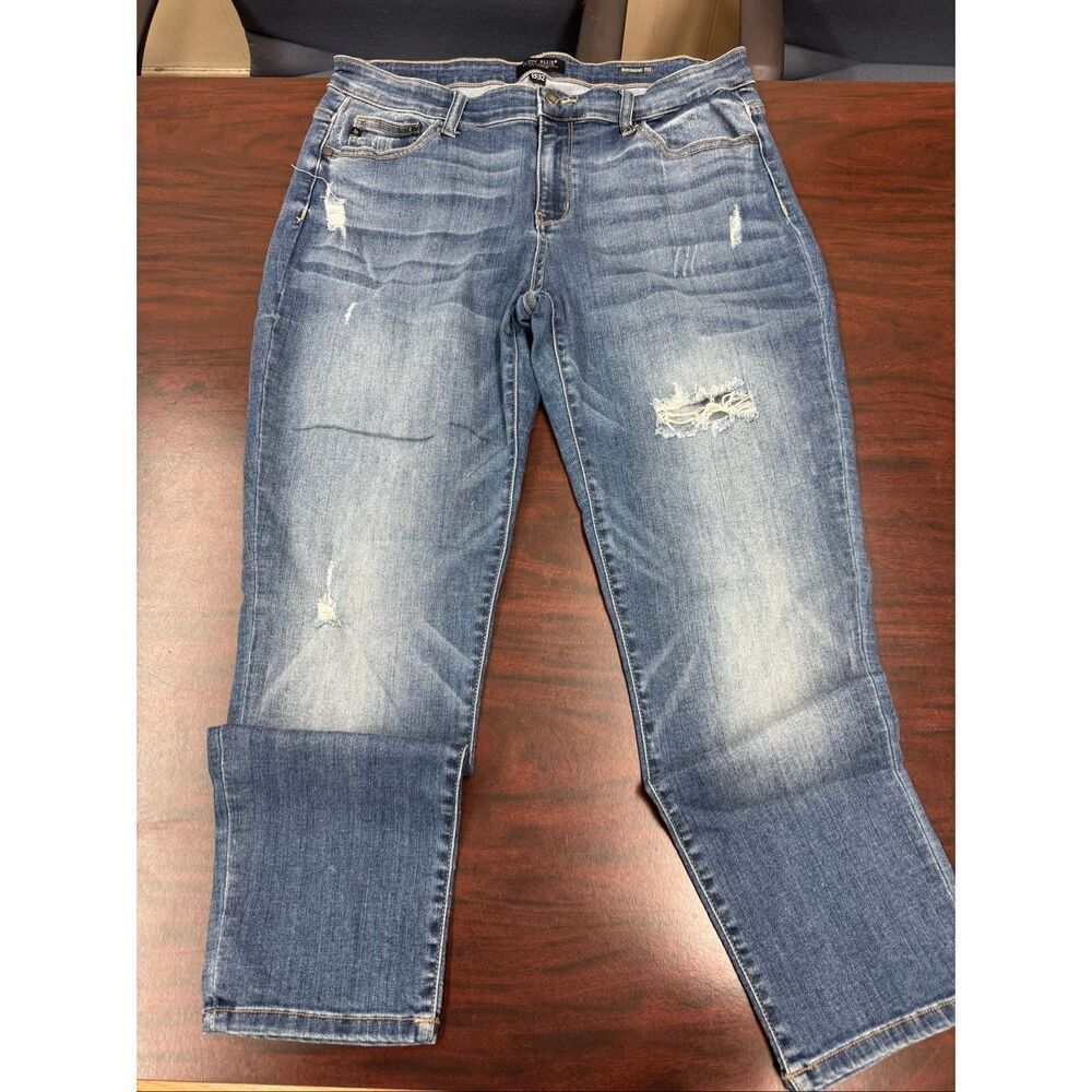 Judy Blue Boyfriend Fit Denim Jeans Size 15/32